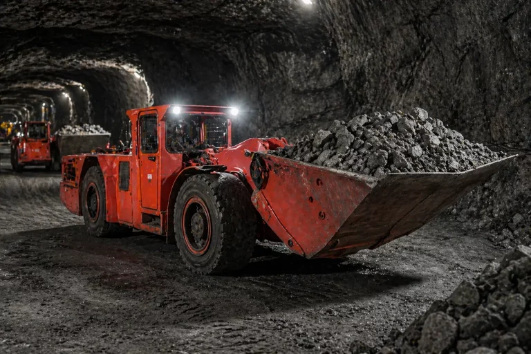 Top 5 Factors That Affect Scooptram Productivity in Underground Mining Operations